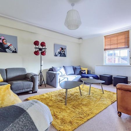 ヨーク37A Stonegate Loftアパートメント エクステリア 写真